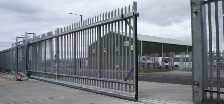 Commercial Swing Gate Repair La Mirada